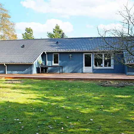 6 Person Holiday In Bl Vand *